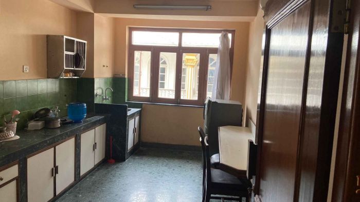 1 BEDROOM LIVINGROOM KITCHEN AND BATHROOM