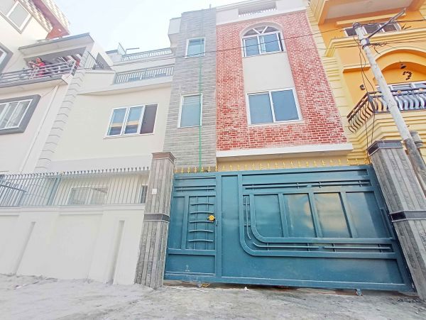 Matra 220cr ma sital height ma ghar