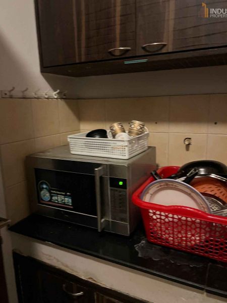 Apartment on Rent, Cityscape