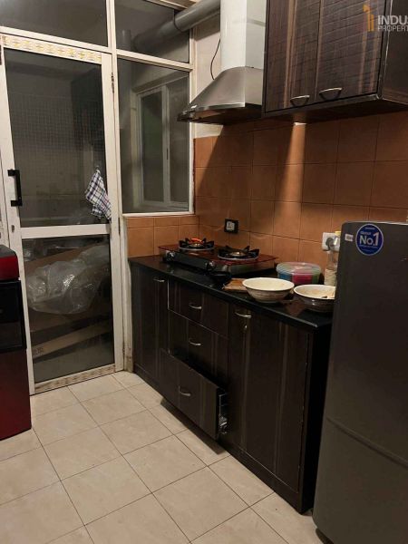 Apartment on Rent, Cityscape