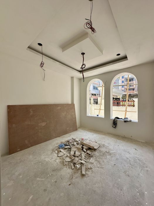 Residental House On Sale At Lasuntar