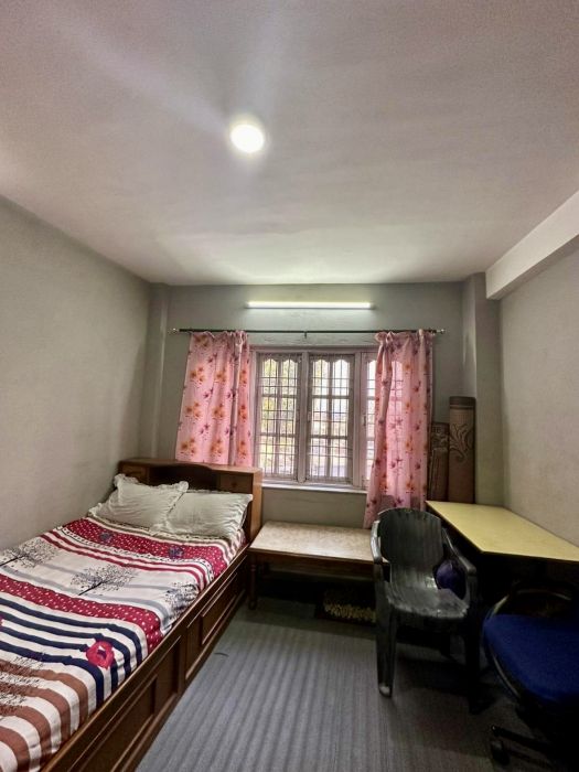 Duplex house on sale at Rudreshwor