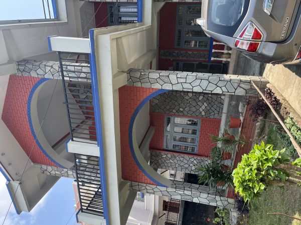 Beautiful House  in Pokhara (central location)