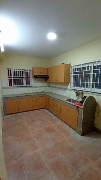 house on rent at dhumbarahi