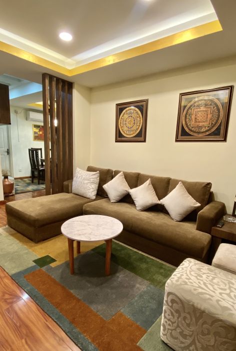 Luxurious fully furnished 3 BHK apartment for sale in Classic Tower