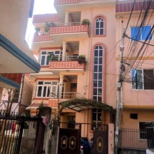 House sale in Tikathali Moti chowk