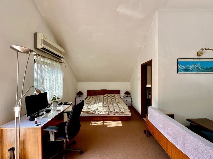 Mansion House On Sale At Mudkhu , Tarkeshwor