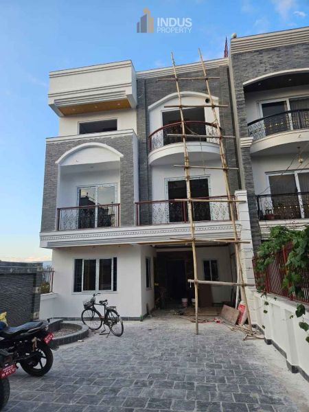 Beautiful House on sale at Ochu height, Imadol