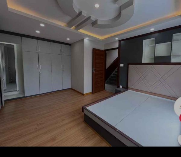 Luxurious house near tempupark imadol.matra 50m from 4 lane main highway