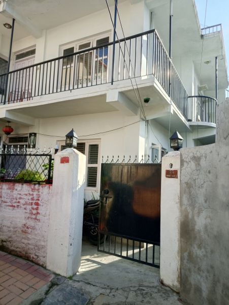 House for sale (negotiable)