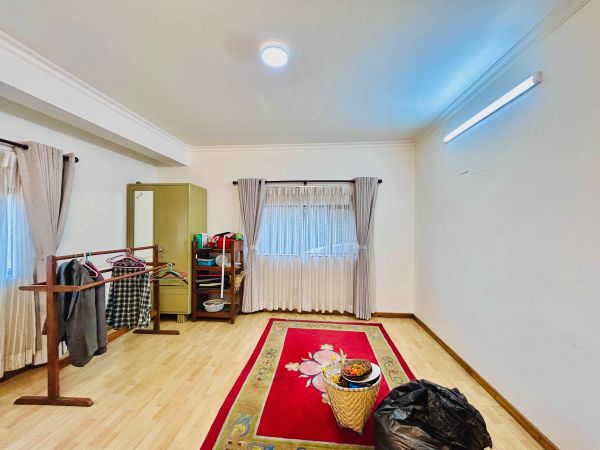 Bungalow House On Rent at Jhamsikhel , Lalitpur