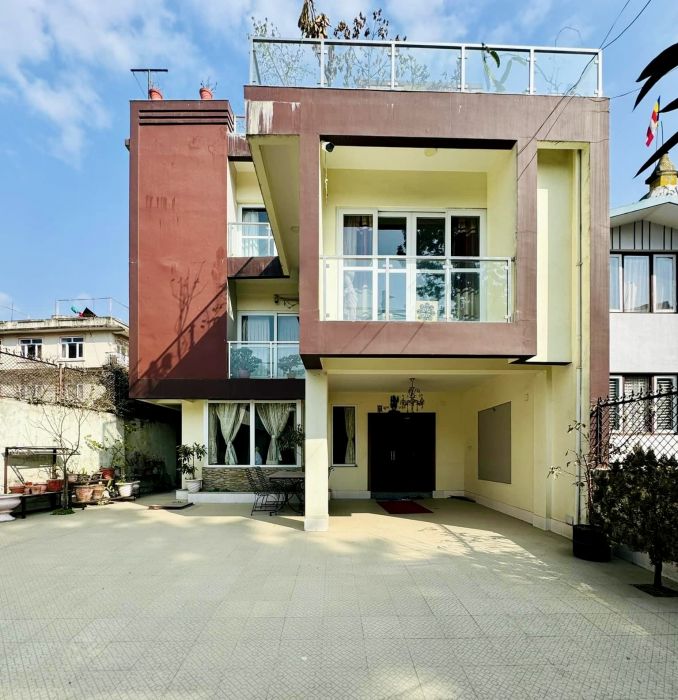Bungalkow on sale at Maharajgunj Bungalkow on sale at Maharajgunj