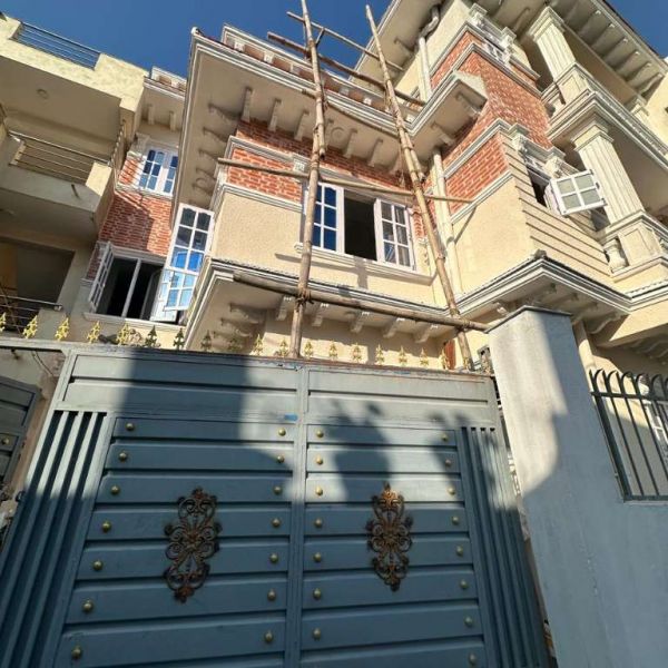 House on sale =Budhanilkanth karuna hospital 