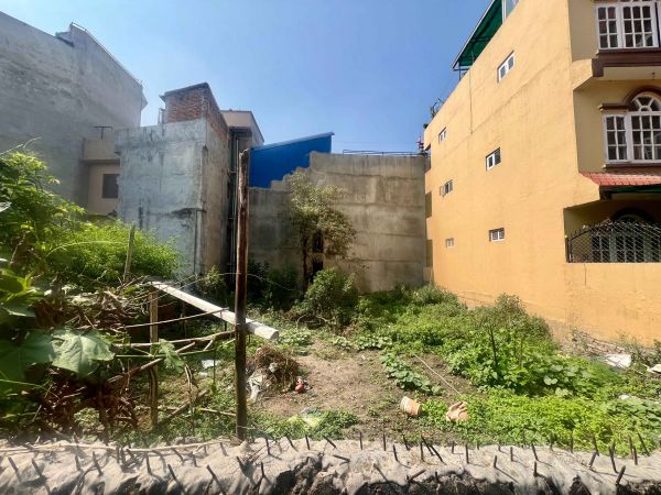 Residential Land on sell at Thulo Kharibot, Kathanamdu