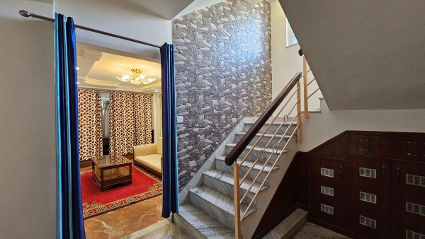 HOUSE ON SALE AT SANOBHARYANG