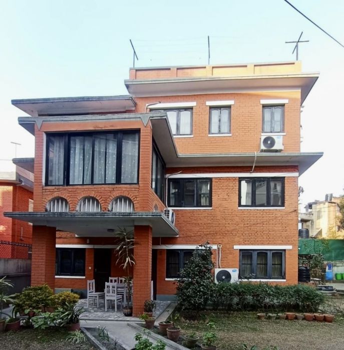 Bungalow on sale at Maitidevi