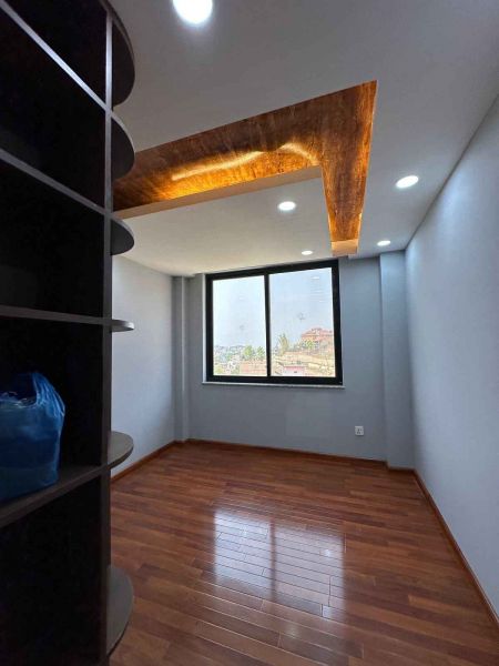 House On Sale at Dholahiti