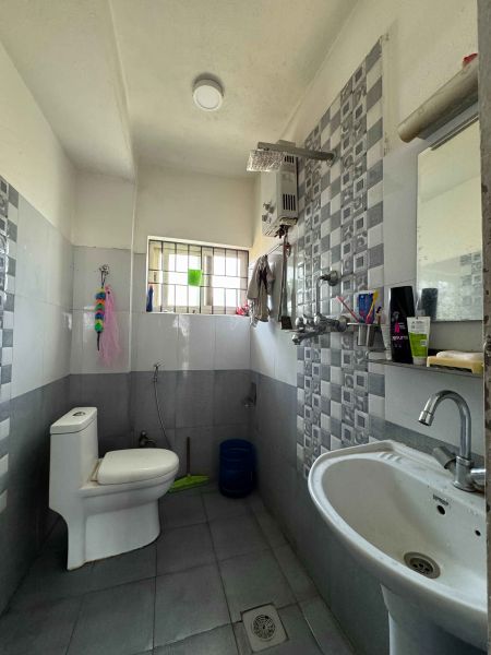 Residental Bungalow House on sell at Malpot,Tokha.