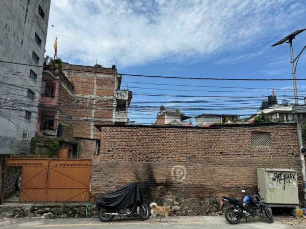 8 Aana Land for Sale in Dhumbarahi