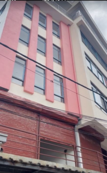 New commercial building for rent in Teku