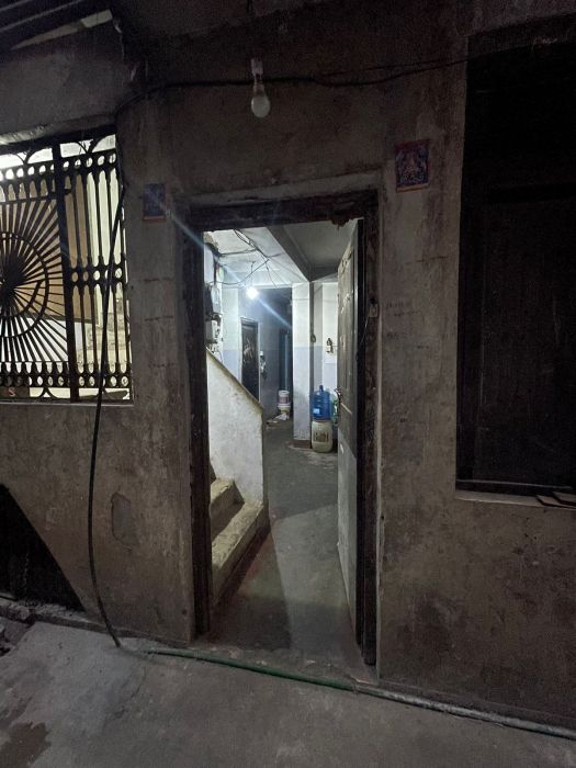 Old house on sale in Dharma chakra galli Bagbazar