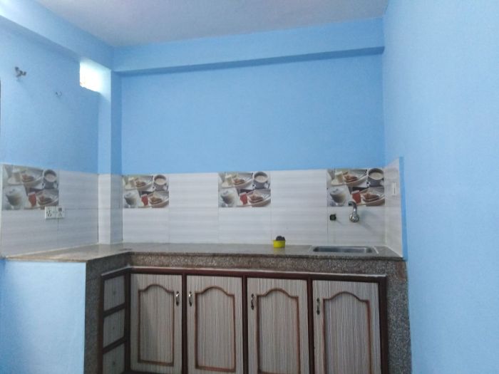 A ground floor flat approprate for a small family or student