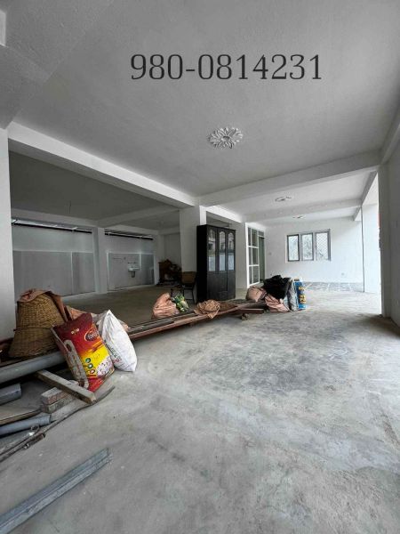 Commercial Building on Rent at Kupandol 