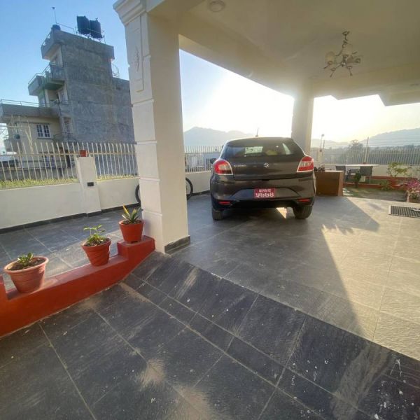 Beautiful Designer Bungalow with Spacious Garden for Sale ??