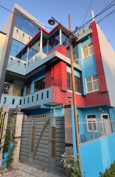 House on sale at Lubhu Chasidol 