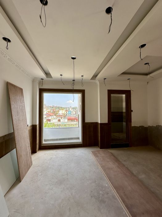 Duplex house on sale at Mandikatar Faat