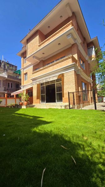 6Bhk house for rent jhamsikhel Lalitpur 