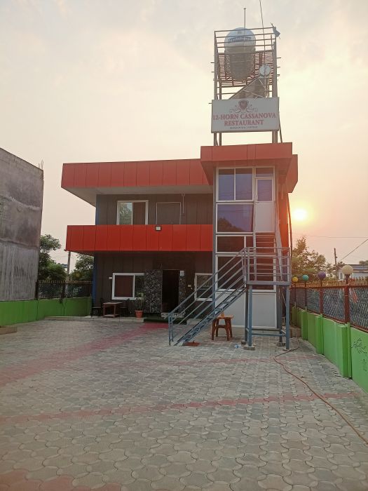 Sasto ma full finished ghar Bharatpur area ma with 3 star restaurants