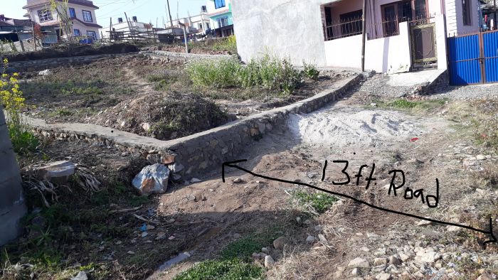 Land at Thaiba, Godavari (On the way to Godamchaur)