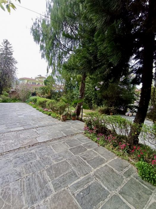 Bungalow on Rent at Godawari