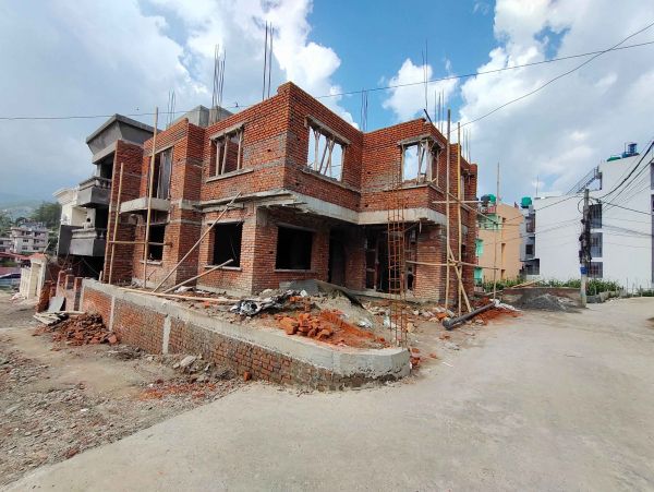 Duplex House on sell at Kapan, Lasuntar