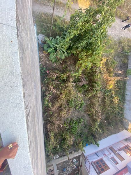 Jarankhu 2.5aana land 20ft road