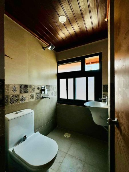 Bungalow House on sell At Budhanilkantha Kathmandu.