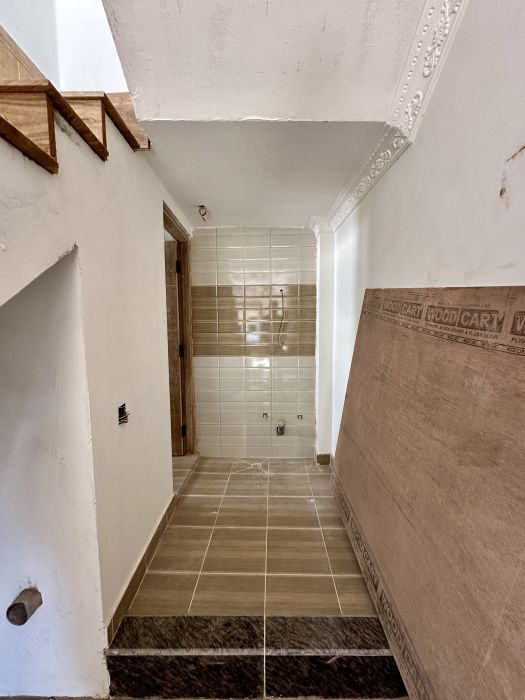 Duplex house on sale at Mandikatar Faat