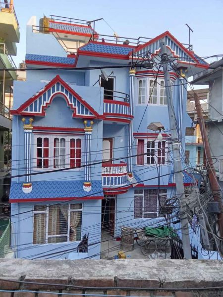 Luxurious bungolow style house for sale in satdobato