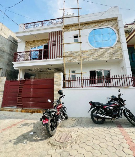 Residental Bungalow House on sell At Dolahiti,Lalitpur.