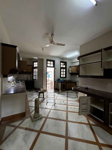 Bunglow On Rent At Naxal, Kathmandu 