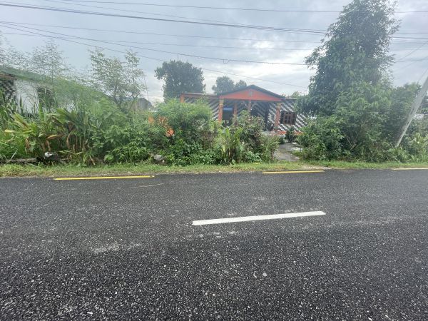 Land with house sell