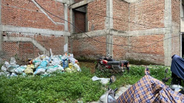 3 anna land in ombahal