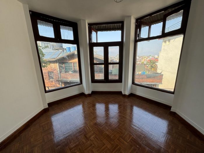 house on rent at bakhundole