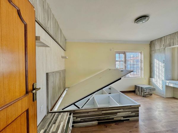 Semi-Bungalow House On Rent at Bhaisepati, Lalitpur