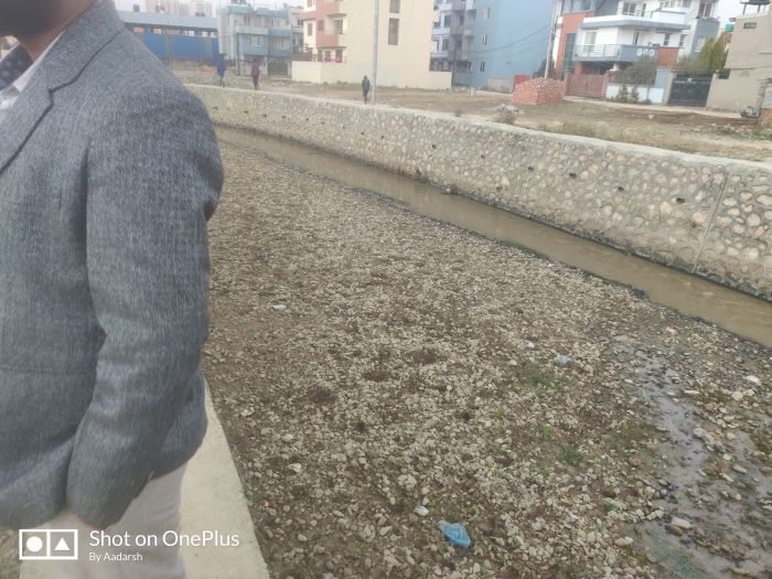 Land on sale near hatiban 