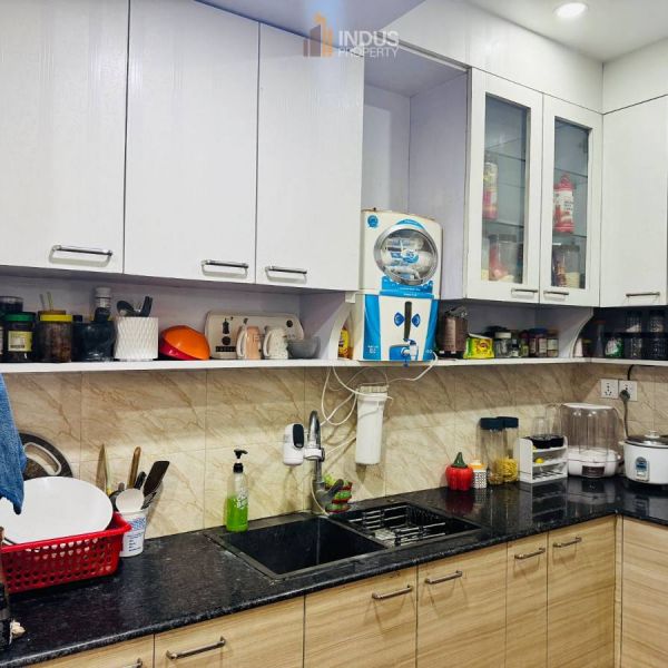 Luxury 3 Bhk Apartment on rent at Classic Tower, Hattiban