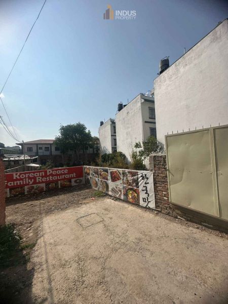 Land on sale at Imadol