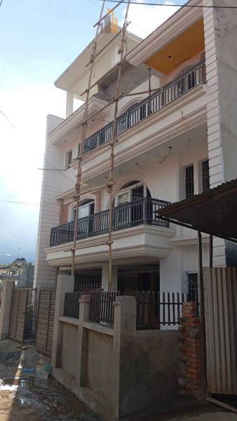 Beautiful House on sale at Ochu height, Imadol