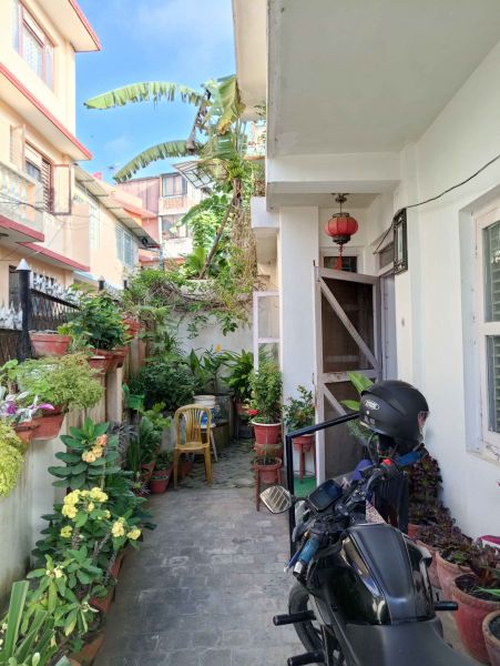 House for sale (negotiable)